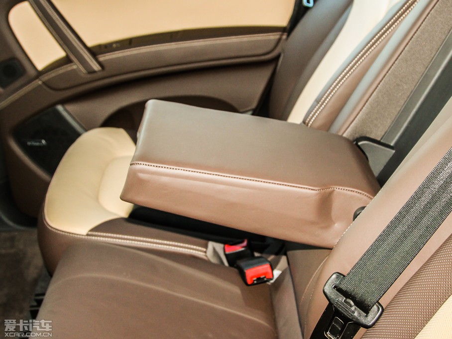 2014WQ7 35 TFSI ԽҰ