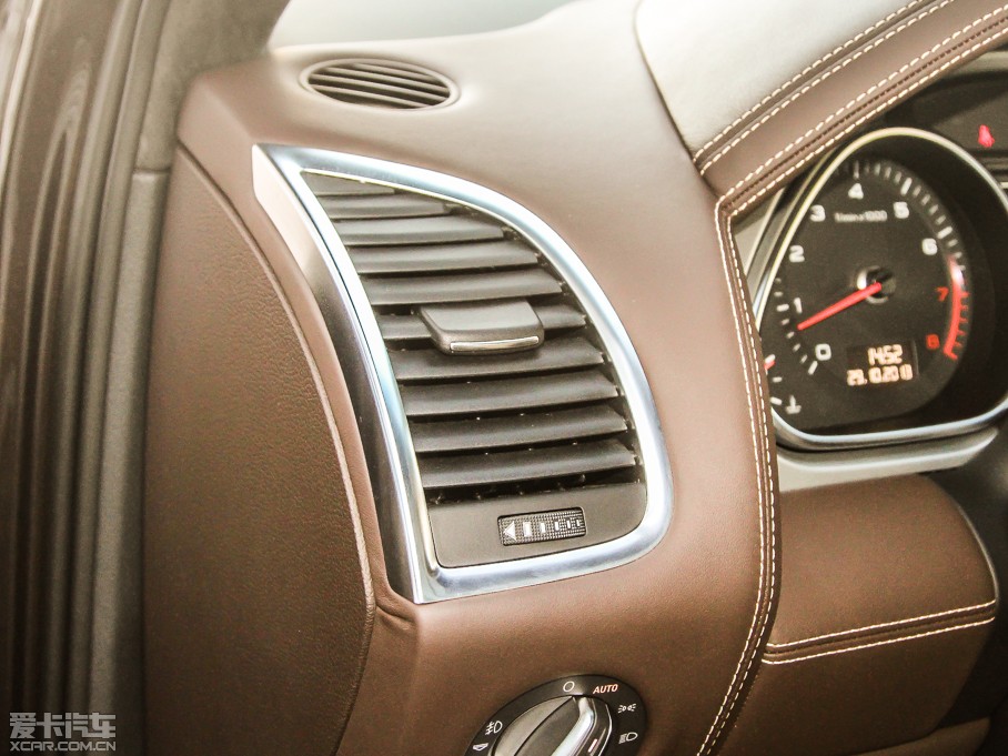 2014WQ7 35 TFSI ԽҰ