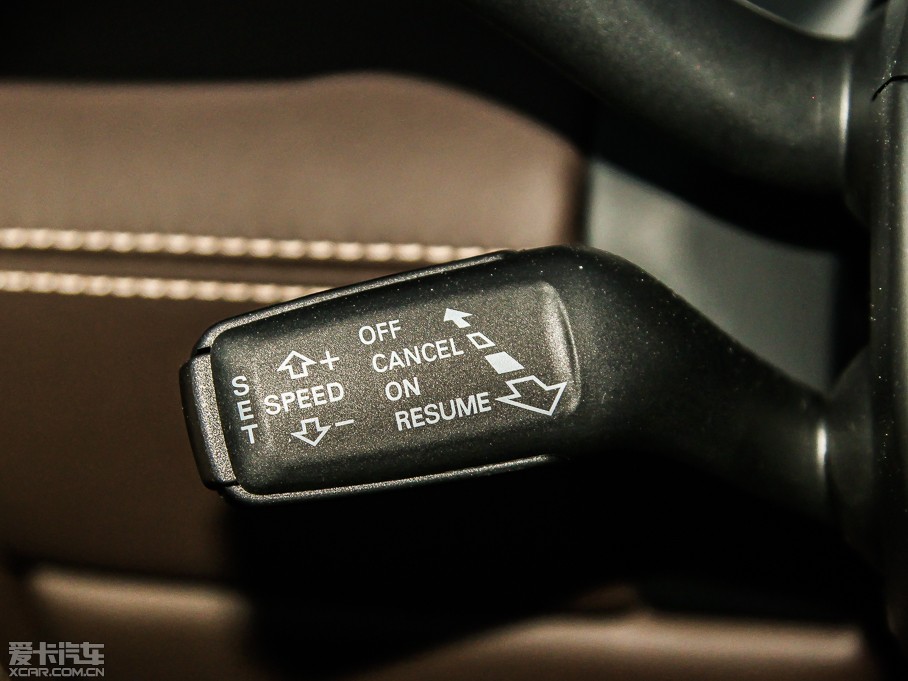 2014?yun)WQ7 35 TFSI ԽҰ