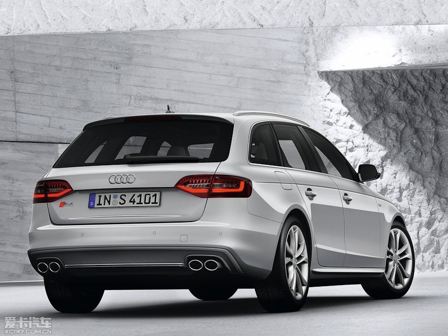 2013��W��S4 Avant 3.0TFSI