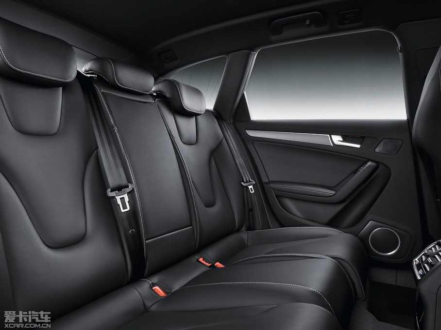 2013��W��S4 Avant 3.0TFSI