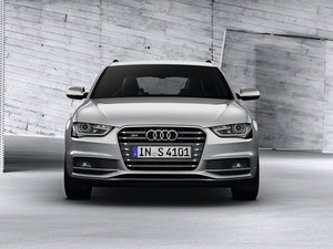 2013��Avant 3.0TFSI ���w���^