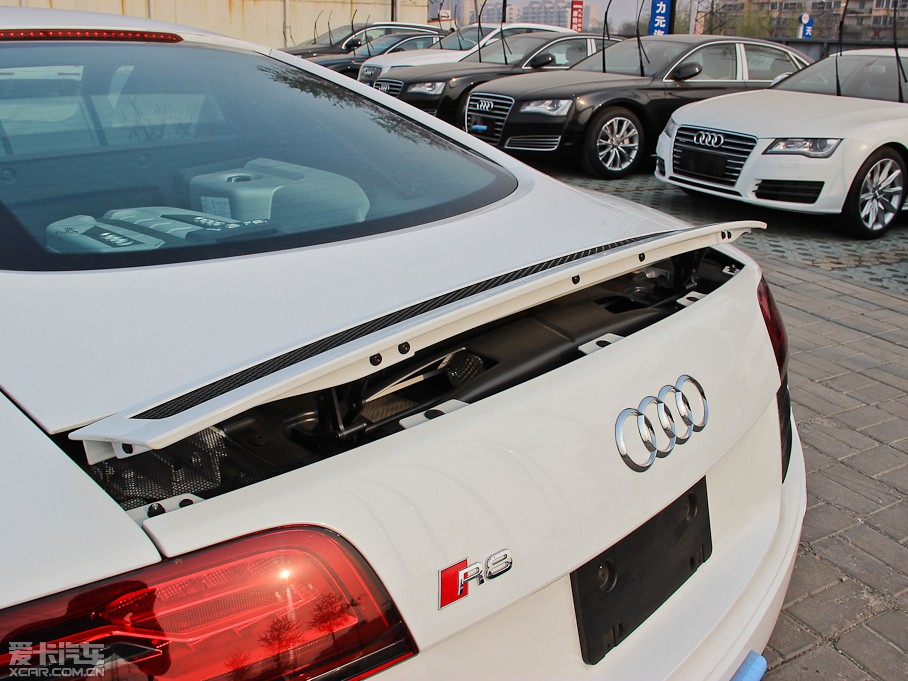 2014?yun)WR8 V8 Coupe