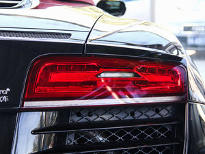 2014款V8 spyder 尾灯