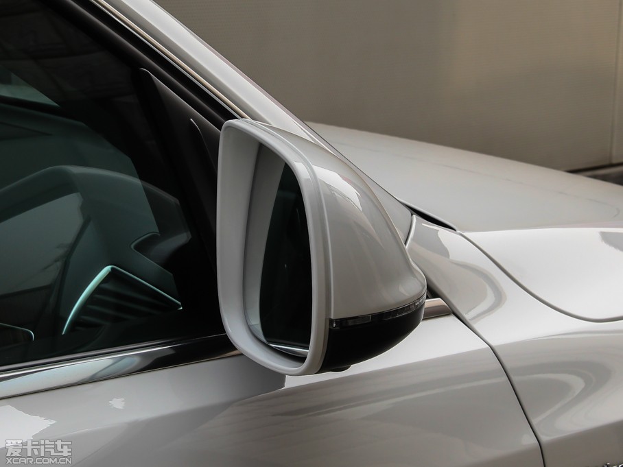 2013?yun)WQ5 hybrid 40TFSI hybrid quattro