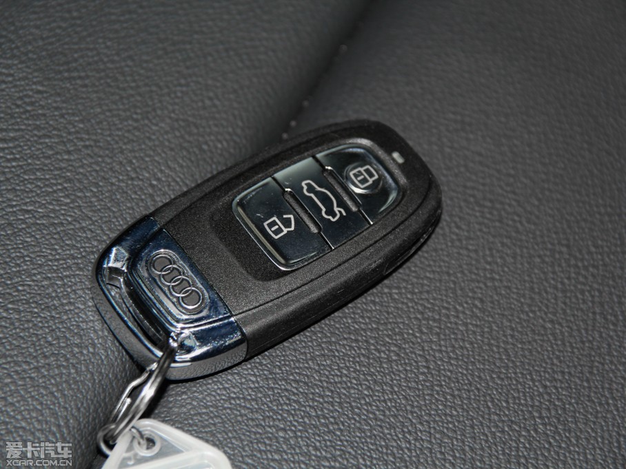 2013?yun)WQ5 hybrid 40TFSI hybrid quattro