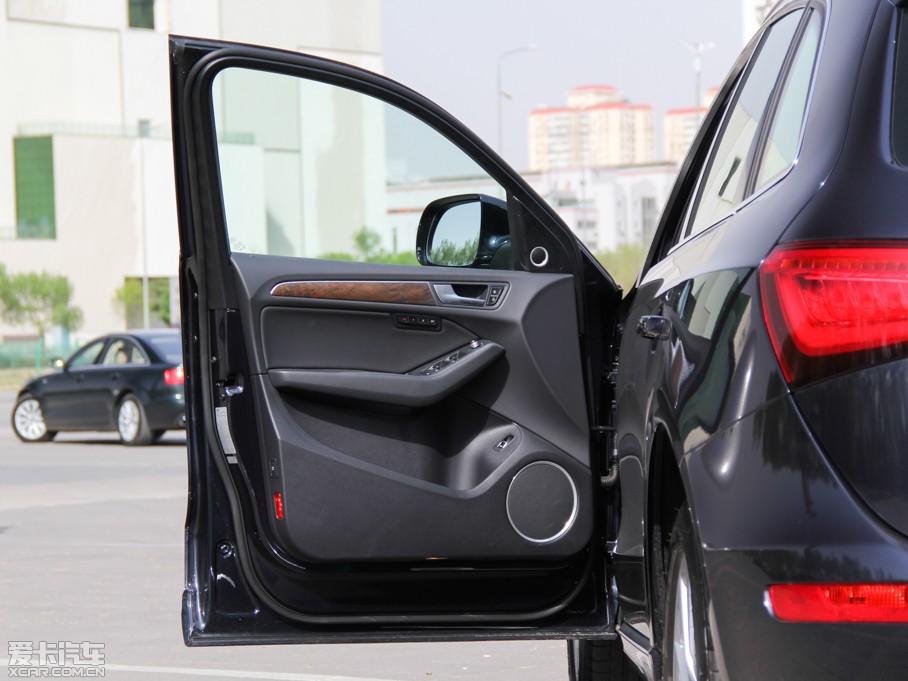 2013WQ5 hybrid 40TFSI hybrid quattro