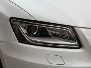 201340TFSI hybrid quattro (x)(ji)^