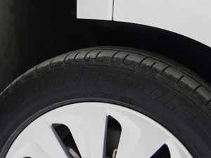 201340TFSI hybrid quattro ݆̥Ʒ