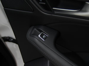 201340TFSI hybrid quattro п؅^