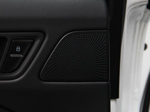 201340TFSI hybrid quattro п؅^