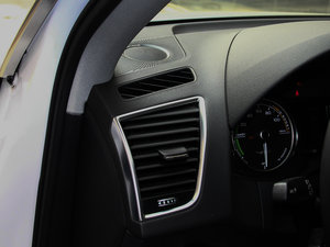 201340TFSI hybrid quattro п؅^