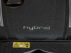 201340TFSI hybrid quattro 