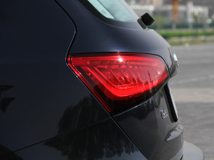 201340TFSI hybrid quattro ^