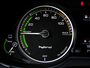 201340TFSI hybrid quattro п؅^