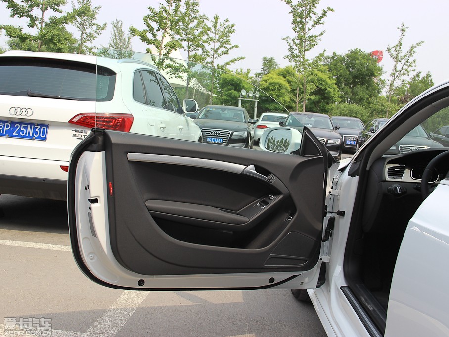 2013WA5 Coupe 40TFSI