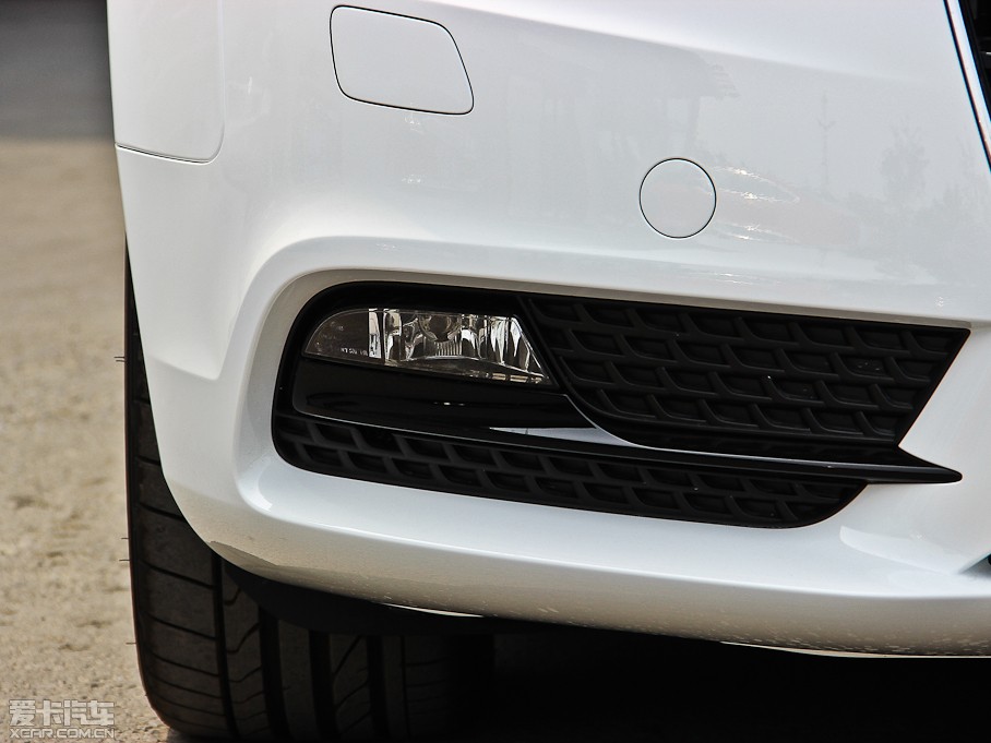 2013WA5 Coupe 40TFSI