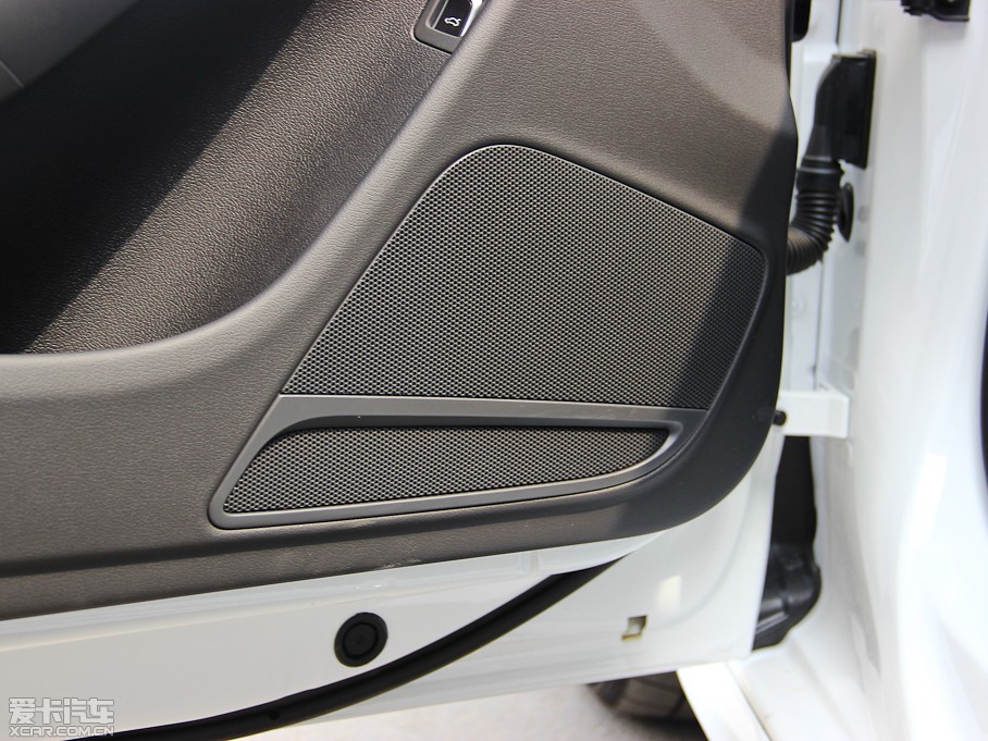 2013WA5 Coupe 40TFSI