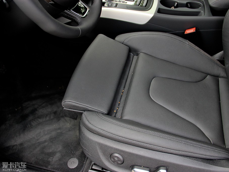 2013WA5 Coupe 40TFSI