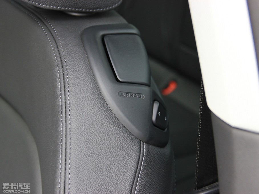 2013WA5 Coupe 40TFSI