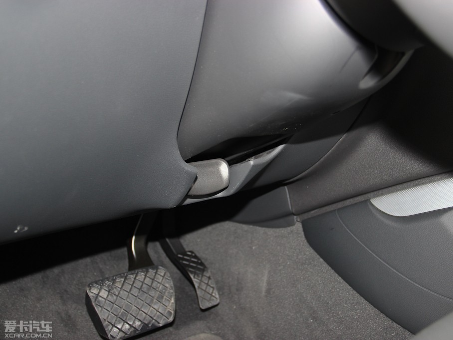 2013WA5 Coupe 40TFSI