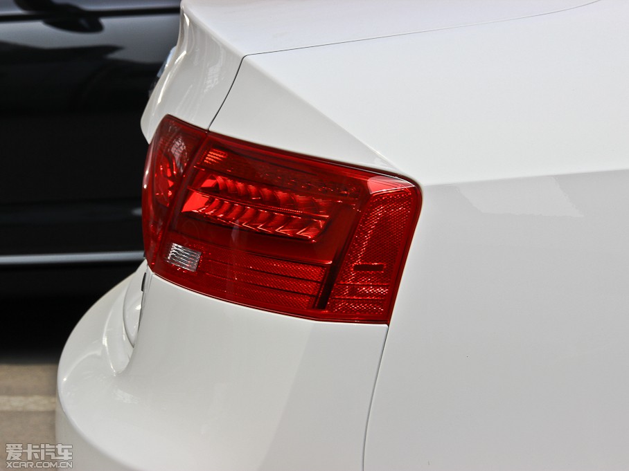 2013WA5 Coupe 40TFSI