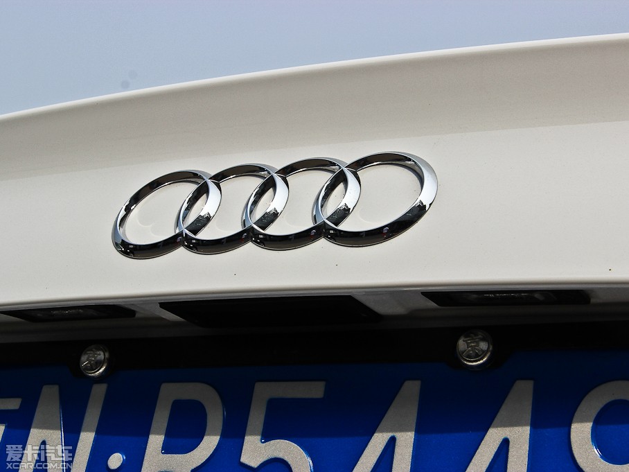 2013WA5 Coupe 40TFSI