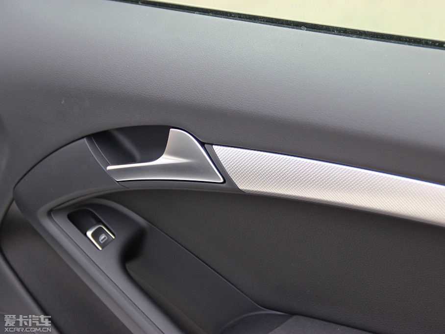 2013WA5 Coupe 40TFSI