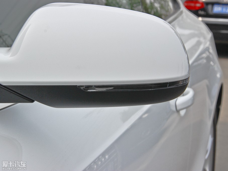 2013WA5 Coupe 40TFSI