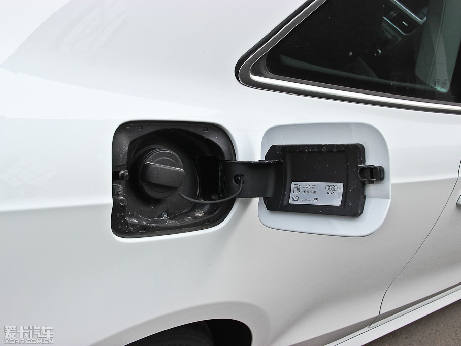 2013WA5 Coupe 40TFSI