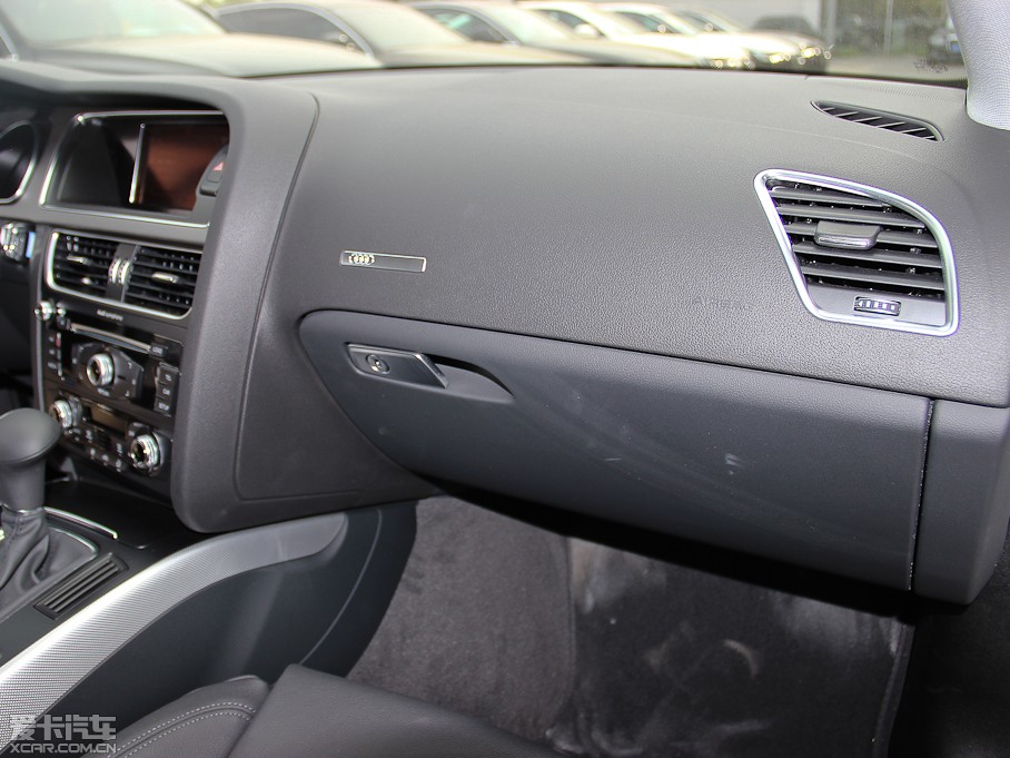 2013WA5 Coupe 40TFSI