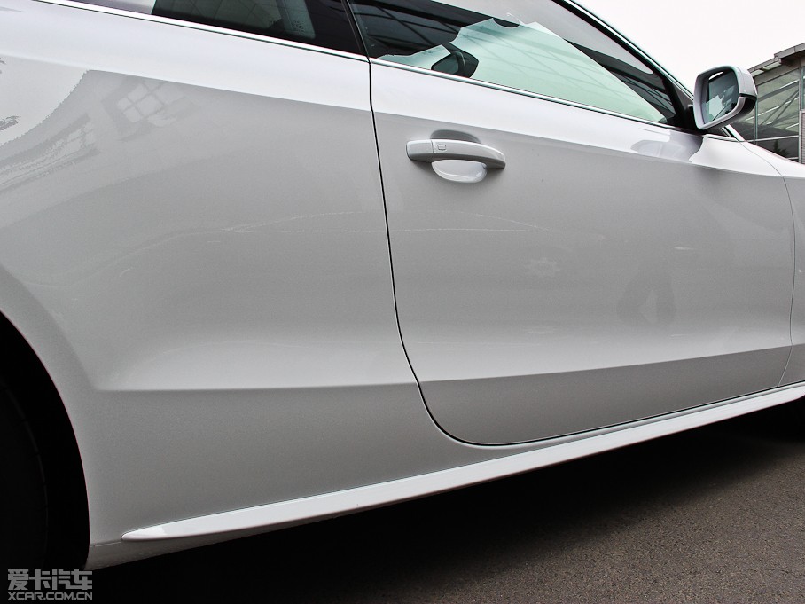 2013WA5 Coupe 40TFSI