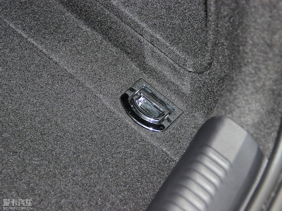 2013WA5 Coupe 40TFSI