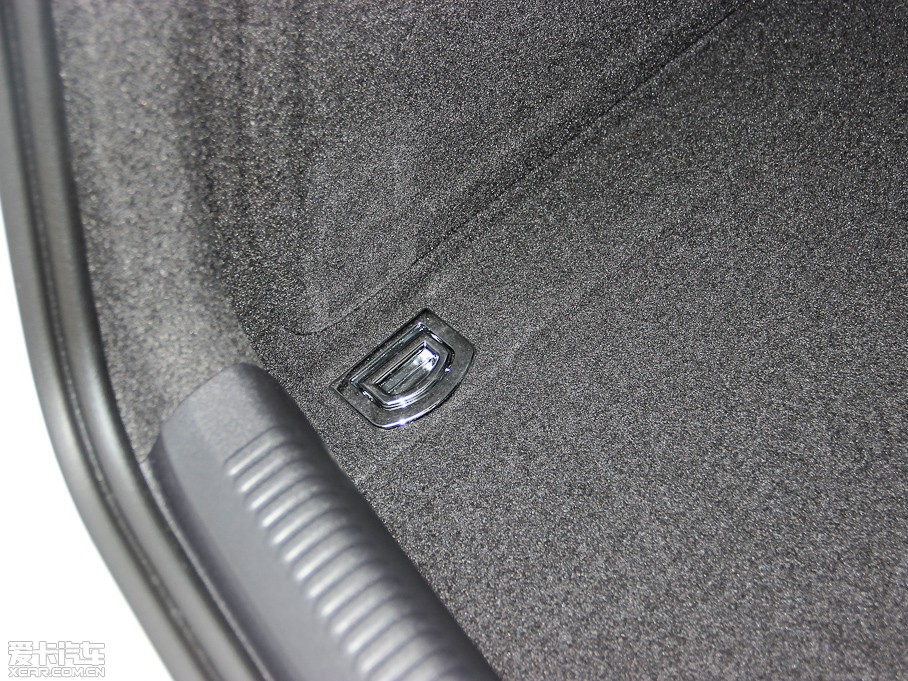 2013WA5 Coupe 40TFSI