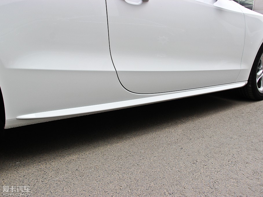 2013WA5 Coupe 40TFSI