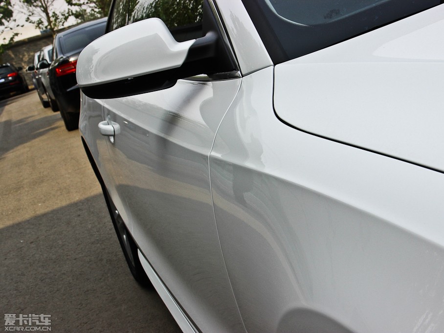 2013WA5 Coupe 40TFSI