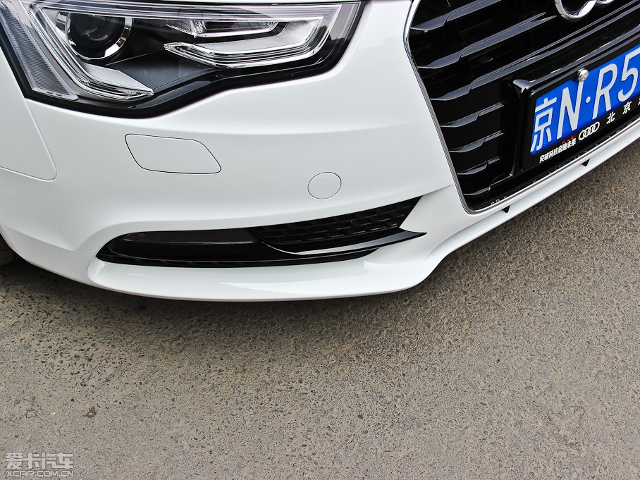 2013WA5 Coupe 40TFSI