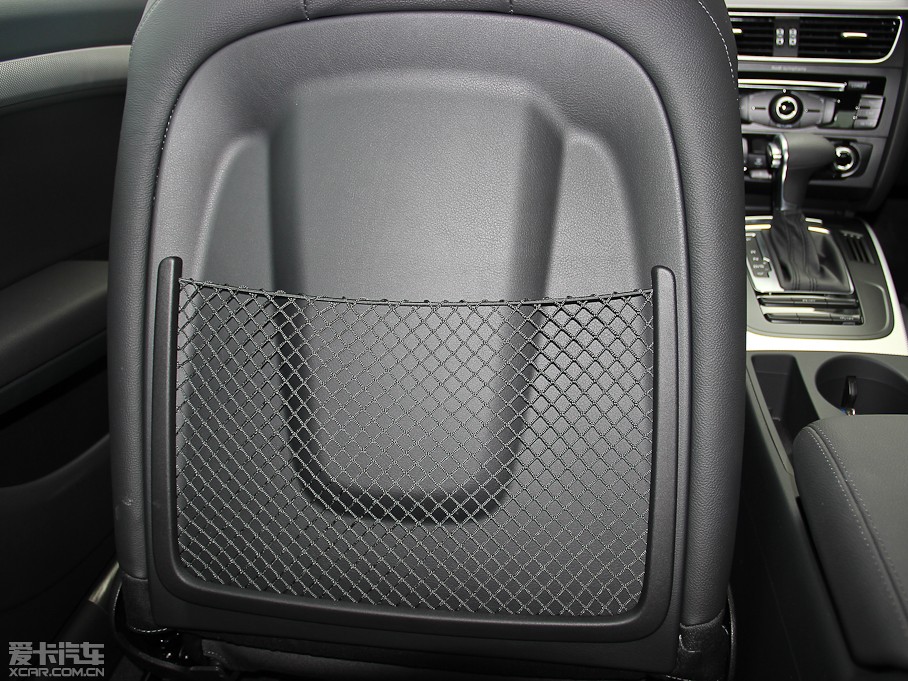 2013?yun)WA5 Coupe 40TFSI