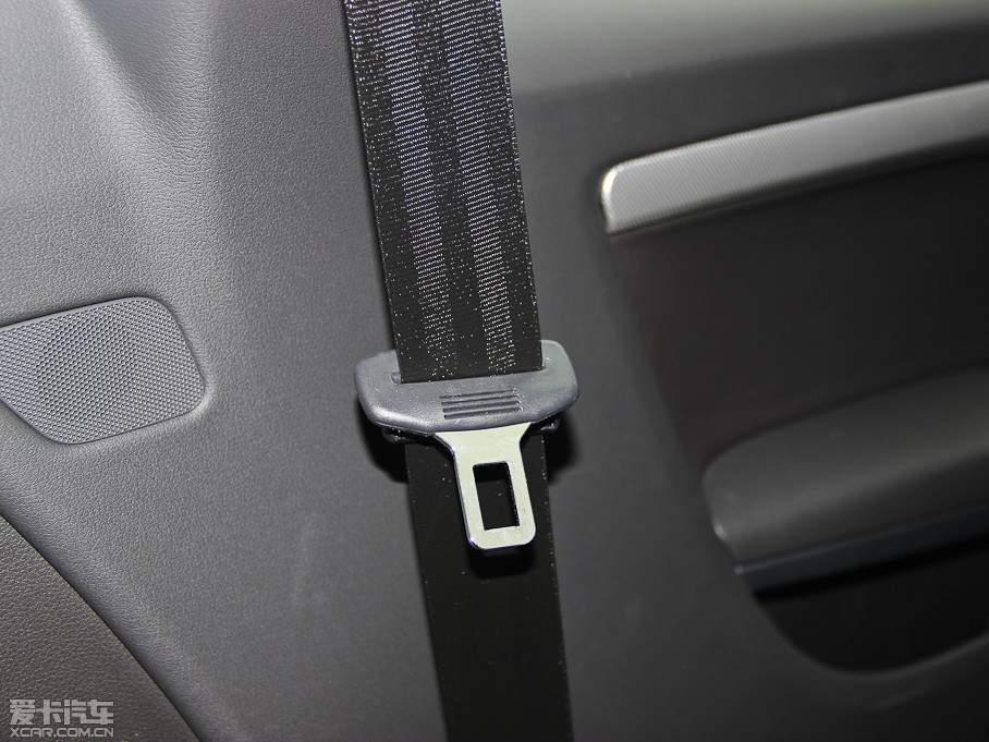 2013WA5 Coupe 40TFSI