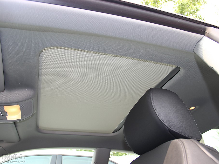 2013WA5 Coupe 40TFSI