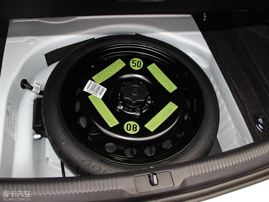 2013?yun)WA5 Coupe 40TFSI