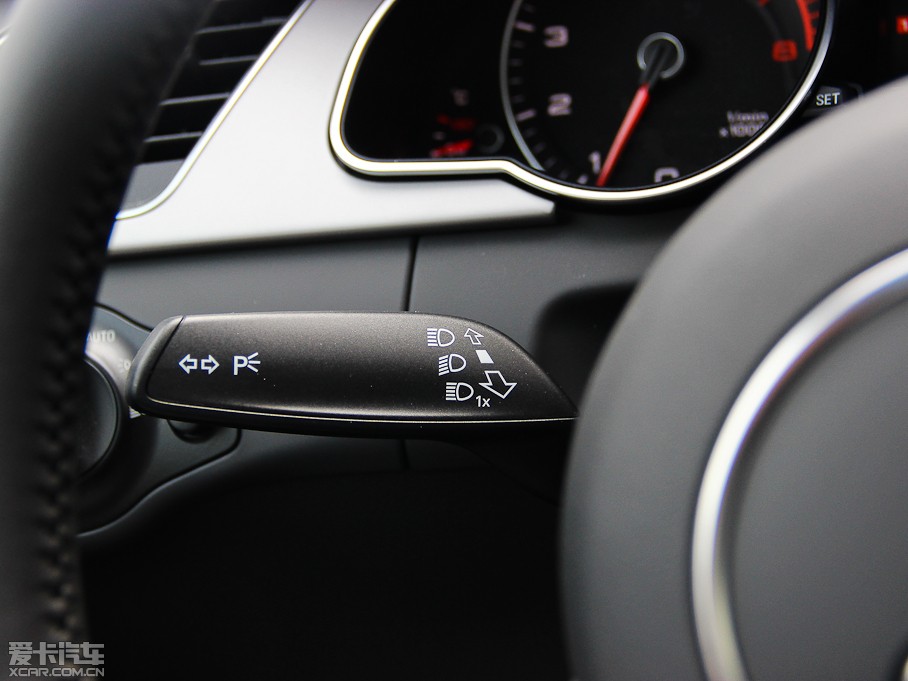 2013WA5 Coupe 40TFSI