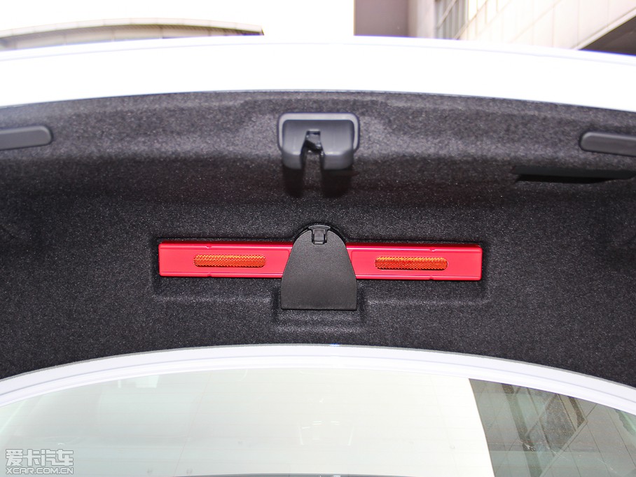 2013WA5 Coupe 40TFSI