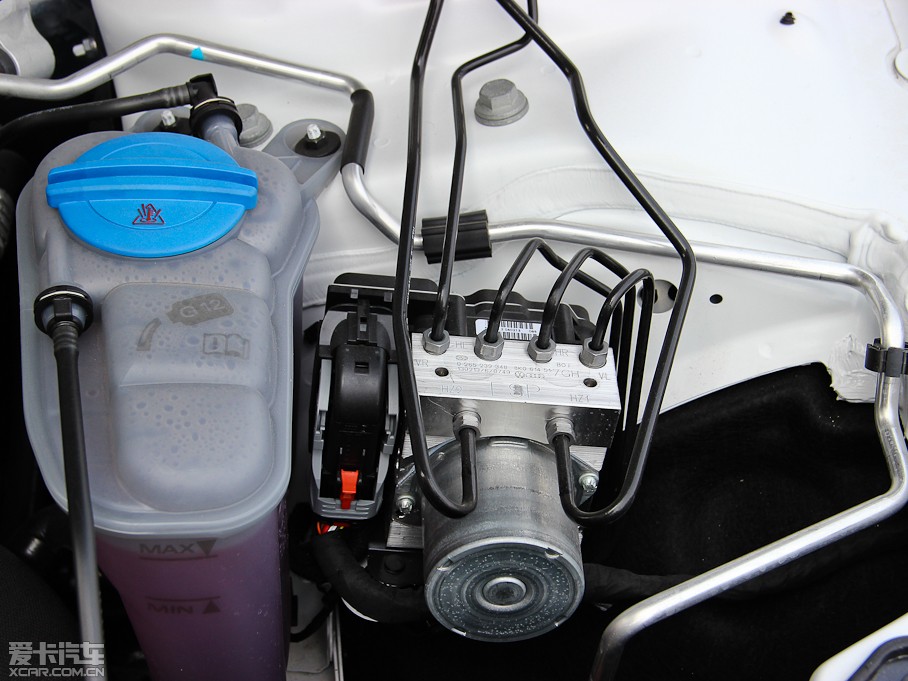 2013WA5 Coupe 40TFSI