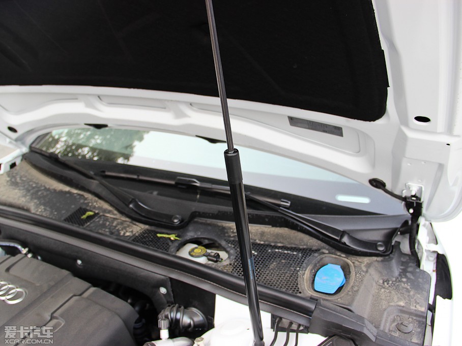 2013WA5 Coupe 40TFSI