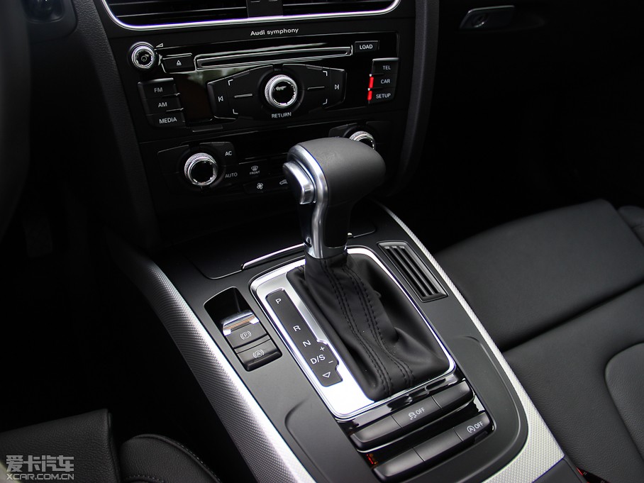 2013?yun)WA5 Coupe 40TFSI