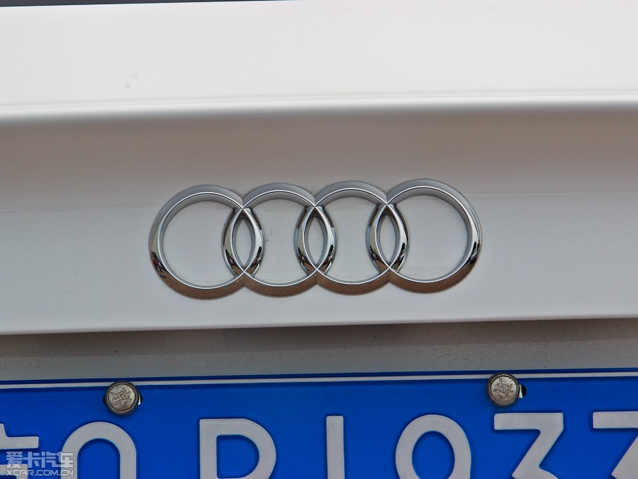 2013?yun)WA5 40TFSI L(fng)а