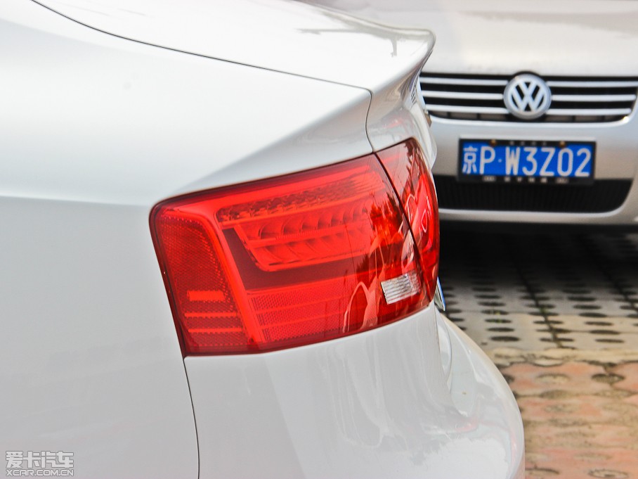 2013?yun)WA5 40TFSI L(fng)а