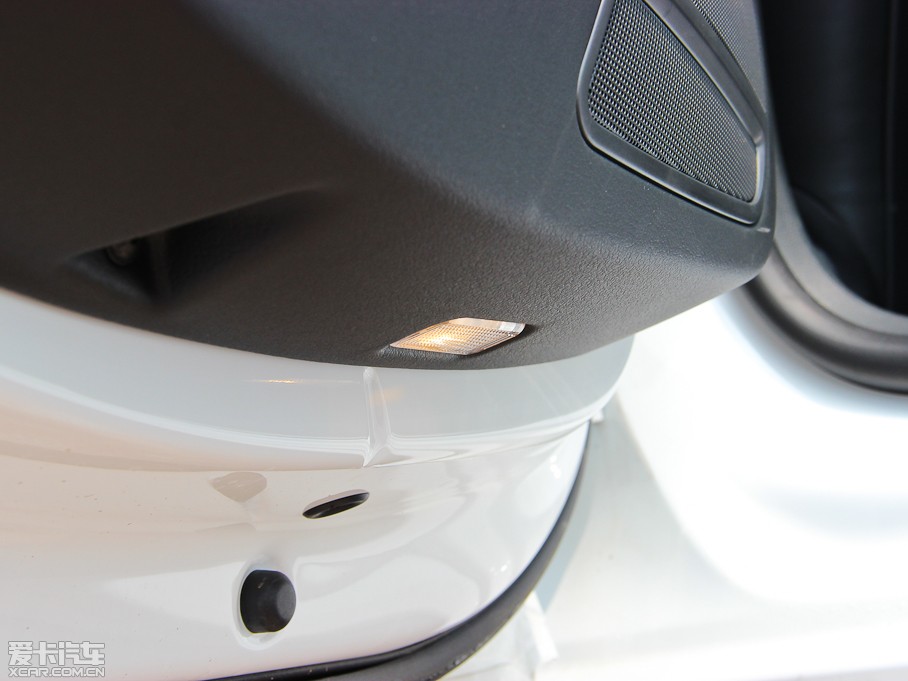 2013?yun)WA5 40TFSI L(fng)а