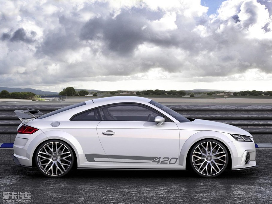 2014WTT Coupe quattro Sport Concept